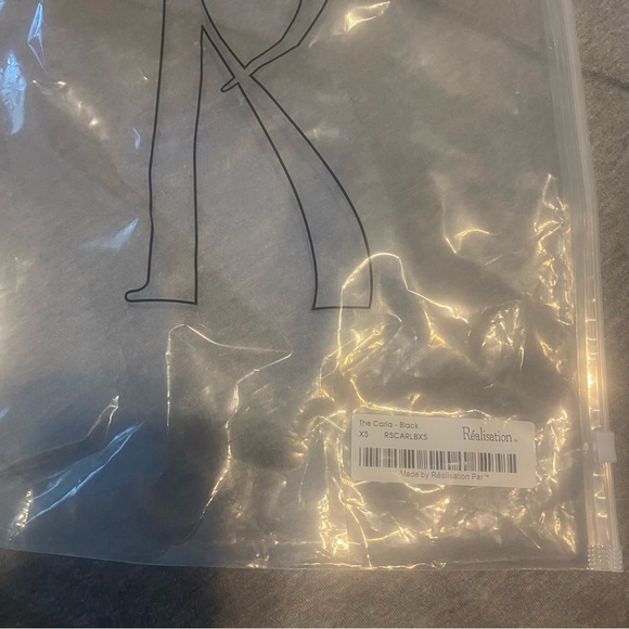 Réalisation Par – The Carla Dress in Lily Devoré Noir - Black - Picture 16 of 16